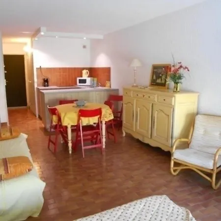 Apartment Port Camargue, 1 Piece, 4 Personnes - Fr-1-414-173